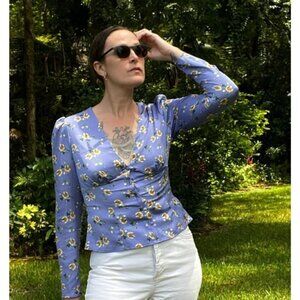 NWT The East Order Lea Top Deep V Long Sleeve Floral Periwinkle Blue Size M